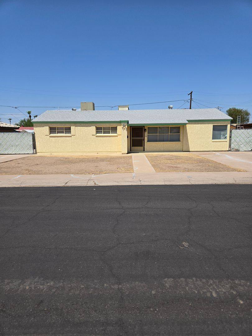 House for rent at 3308 W Roanoke Ave, Phoenix, AZ 85009