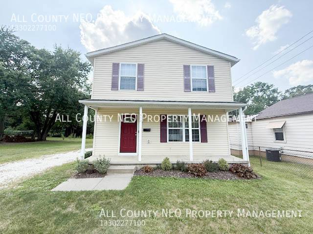 House for rent at 552 Cuyahoga St, Akron, OH 44310
