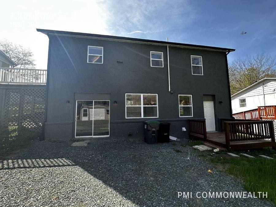 Apartment for rent at 1305 King St #B, Charlottesville, VA 22903