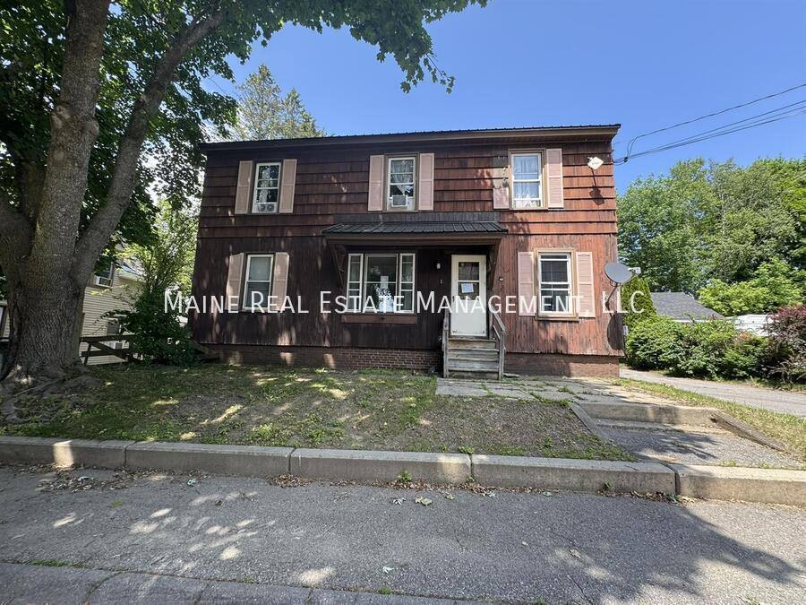 Apartment for rent at 1 Bellevue St #3, Waterville, ME 04901