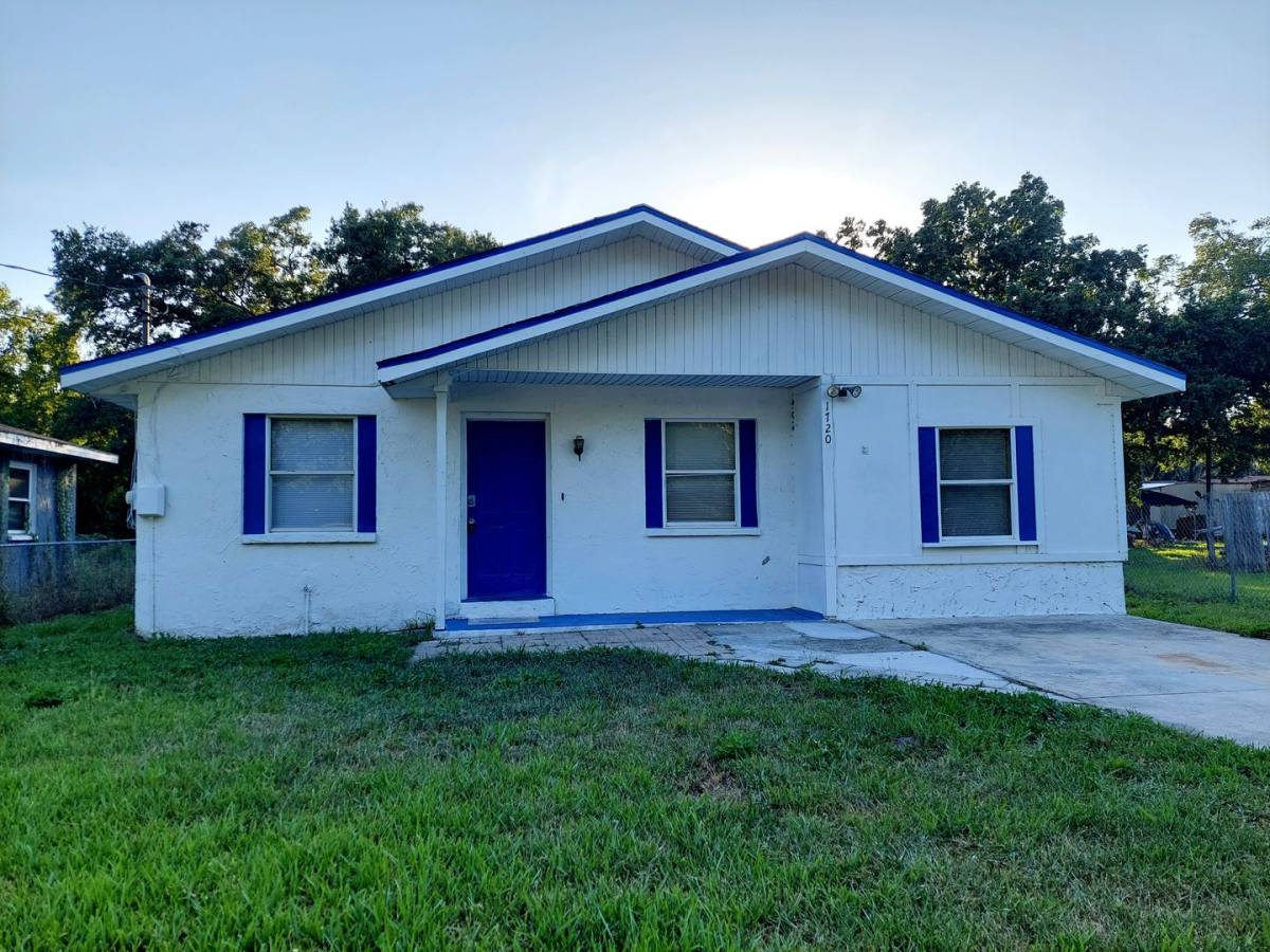House for rent at 1720 Merrick Rd, Lakeland, FL 33801