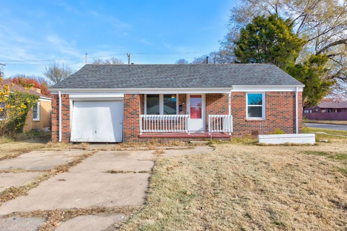 House for rent at 828 Apache, Wichita, KS 67207