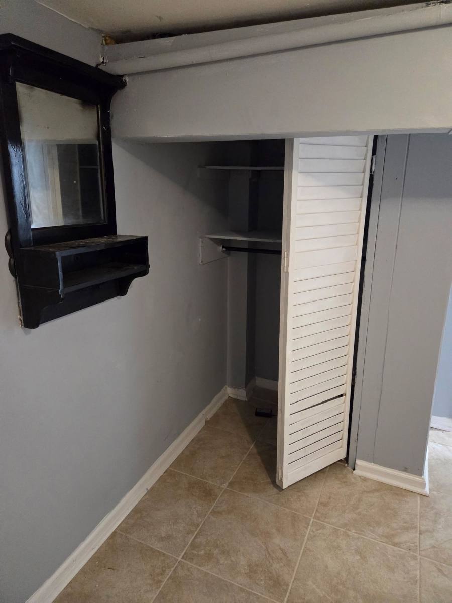 Apartment for rent at 33 Springdale Ave, Newark, NJ 07107