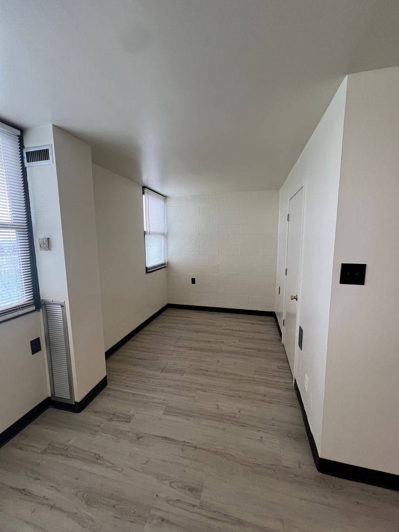 Apartment for rent at 1610 N Kingshighway Blvd, Saint Louis, MO 63113