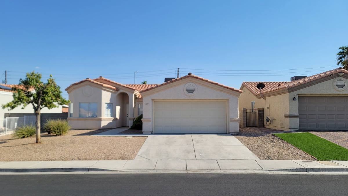 House for rent at 319 Mulberry Glen Dr, North Las Vegas, NV 89031