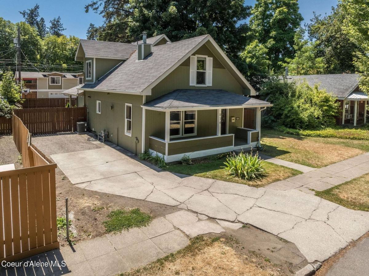House for rent at 814 E Montana Ave, Coeur D Alene, ID 83814