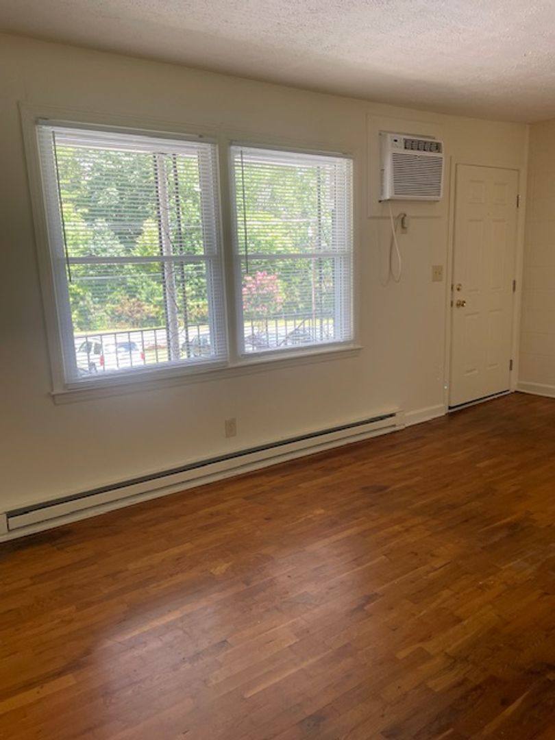 Apartment for rent at 335 Audubon Dr, Danville, VA 24540
