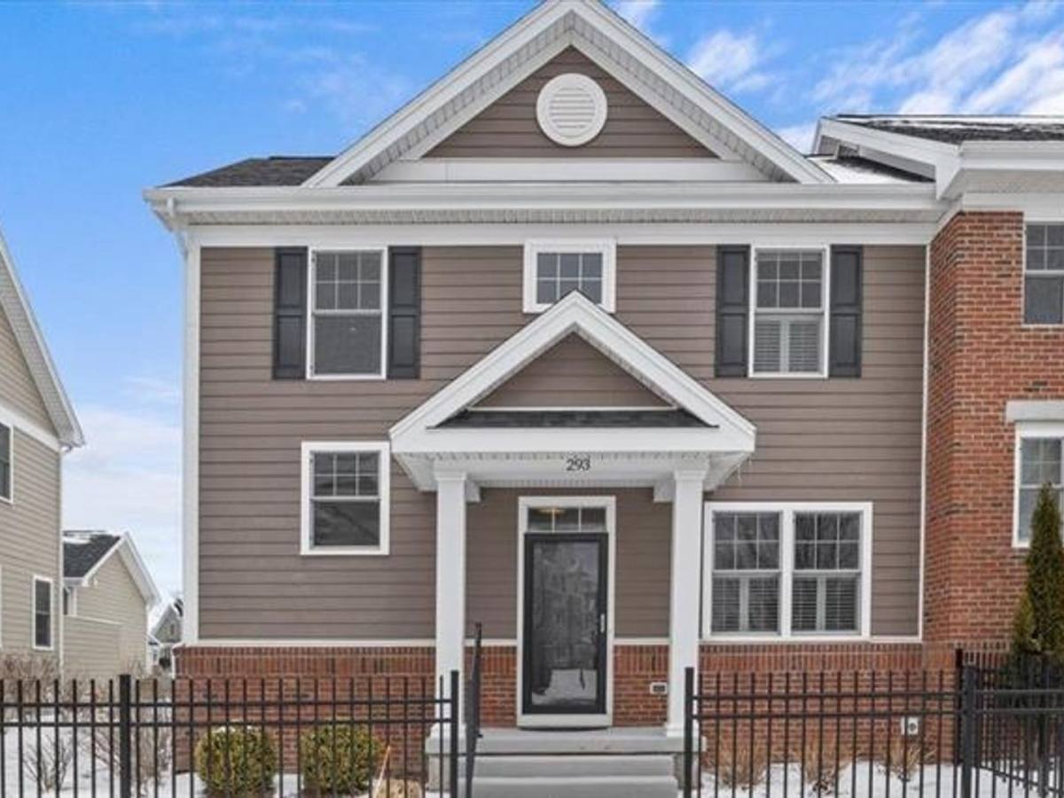 Townhouse for rent at 293 Zephyr Rd, Williston, VT 05495