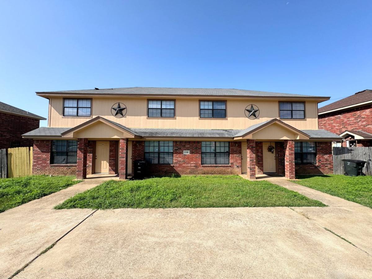 Apartment for rent at 1100 Lansberry Court, Killeen, TX 76549