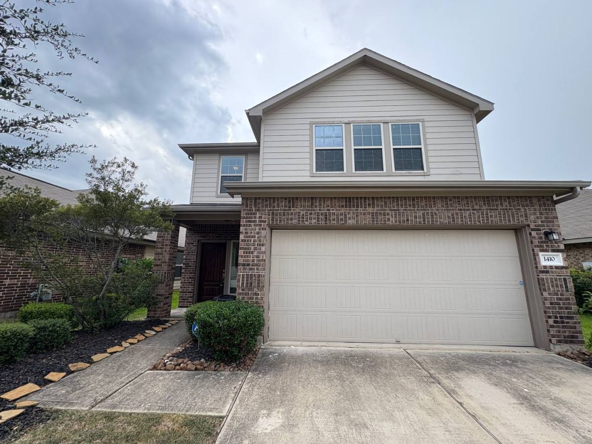 House for rent at 1410 Spencer Glen Lane, Houston, TX 77073