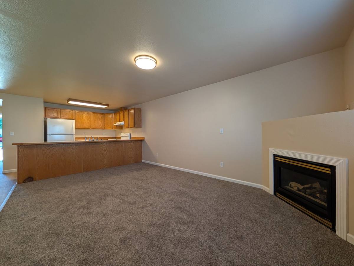 House for rent at 2628 Ross Lane, Eugene, OR 97404