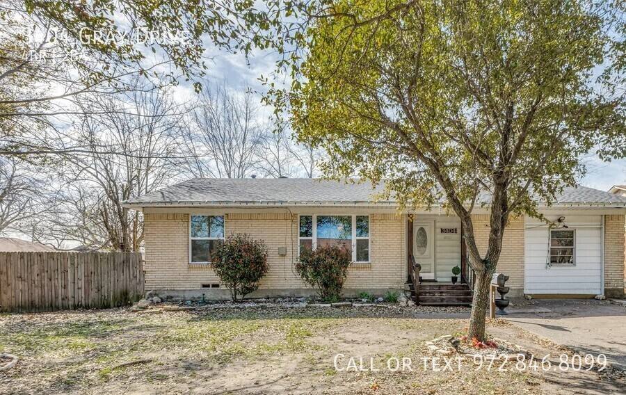 House for rent at 3404 Gray Dr, Mesquite, TX 75150