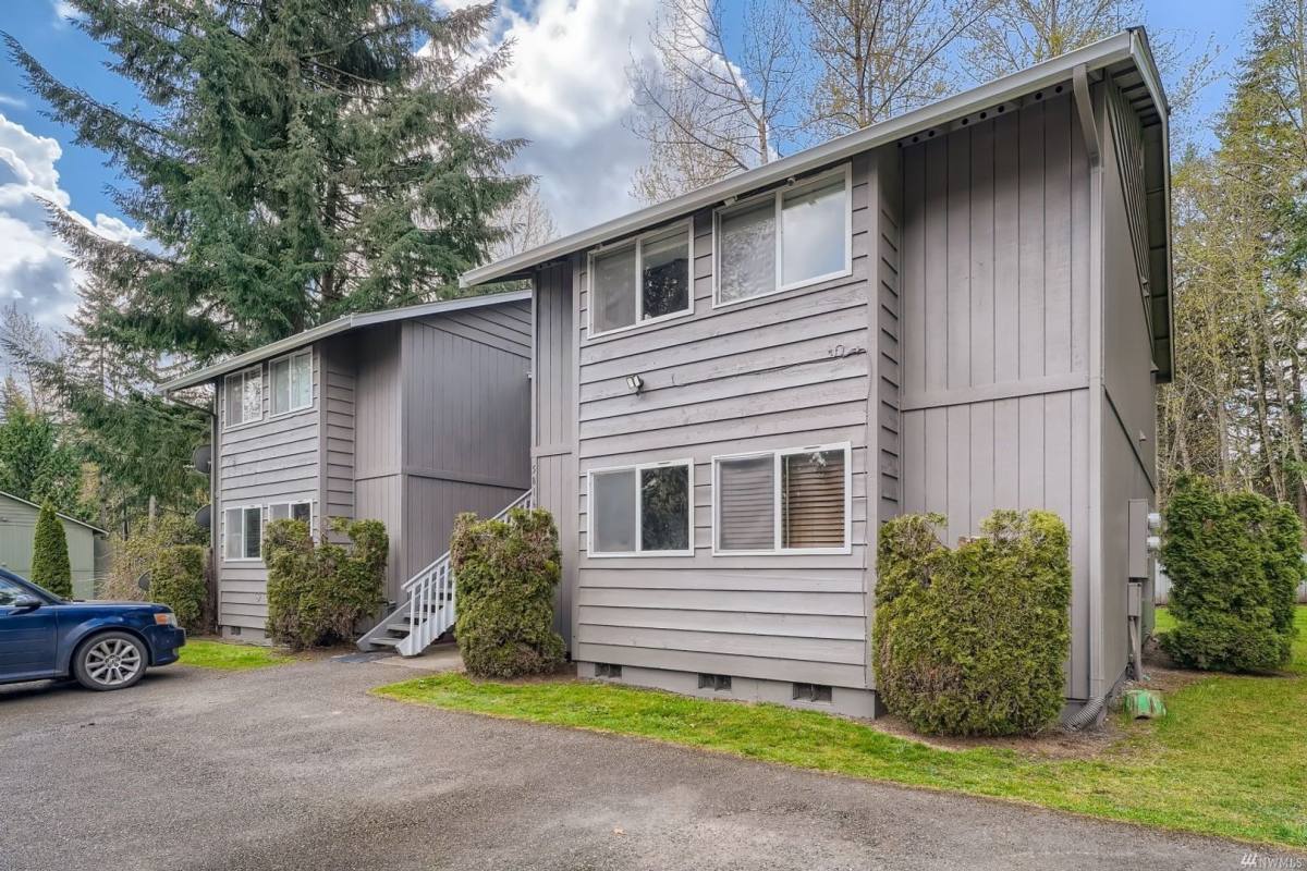 Apartment for rent at 5816 186th Ave E, Bonney Lake, WA 98391