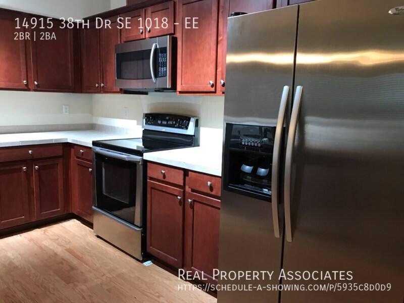 Apartment for rent at 14915 38th Dr SE 1018 #EE, Bothell, WA 98012