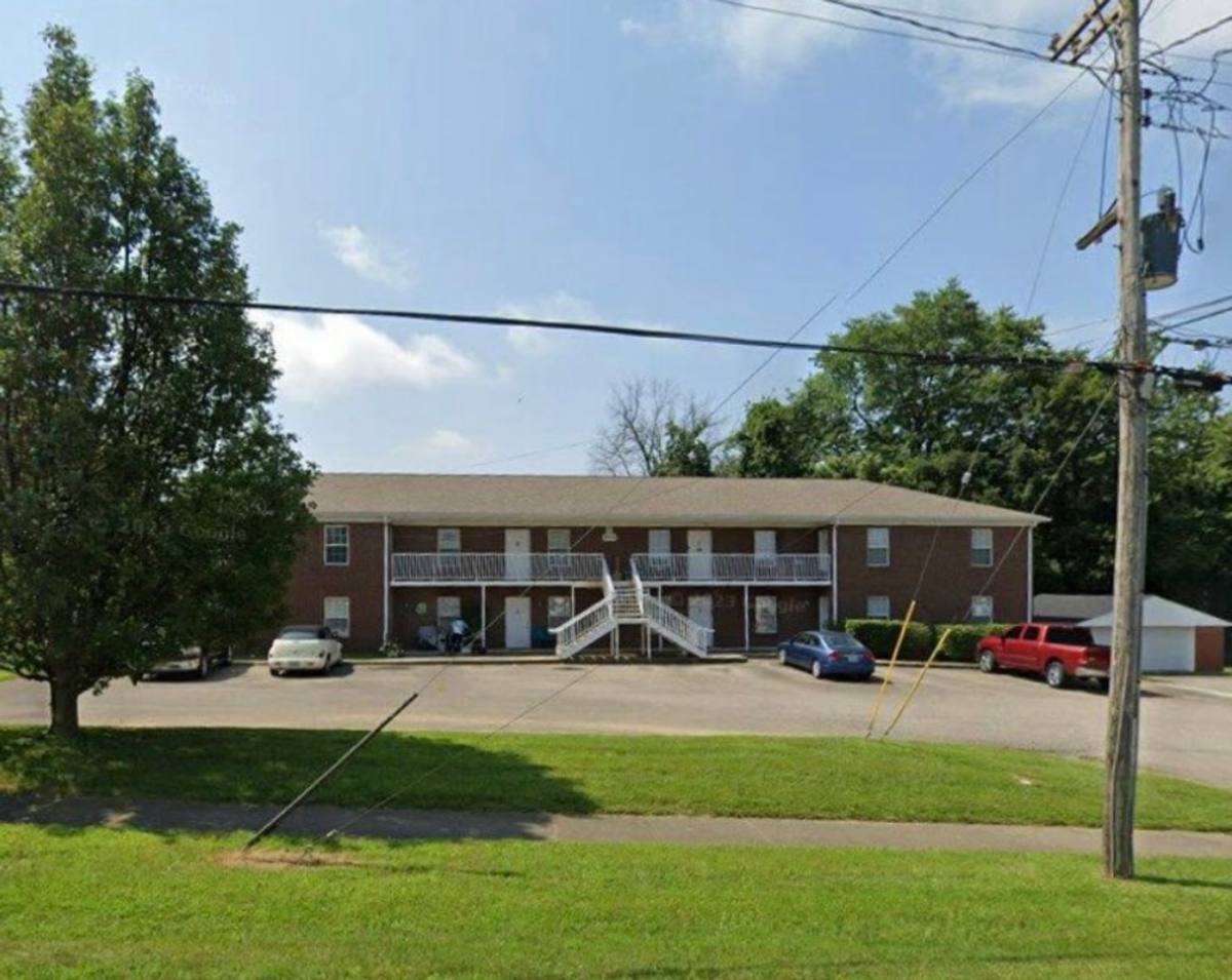 Apartment for rent at 10012 Michaele Lane, Louisville, KY 40299