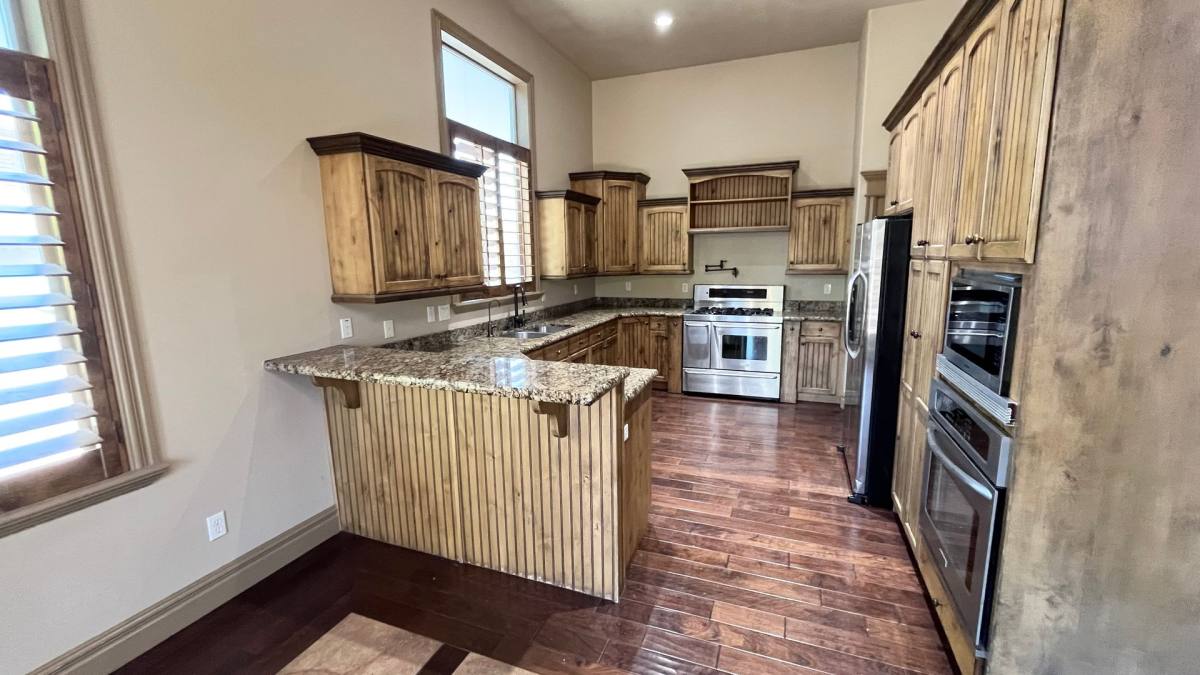 House for rent at 14322 Fox Creek Dr, Herriman, UT 84096