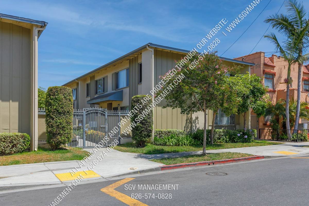 Apartment for rent at 500-502 Orange Ave, Long Beach, CA 90802