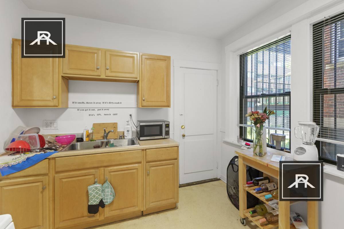 Apartment for rent at 1460 Commonwealth, Brighton, MA 02135