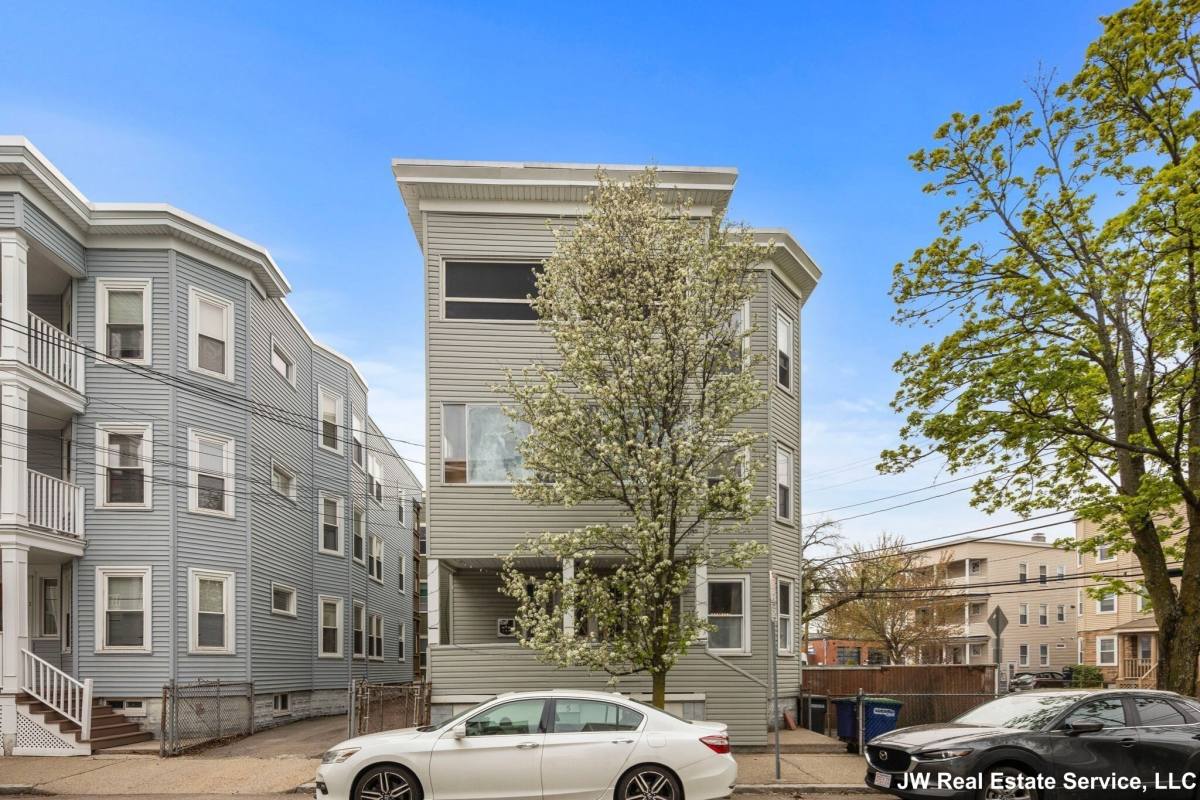 Apartment for rent at 5 Magnus Ave, Somerville, MA 02143