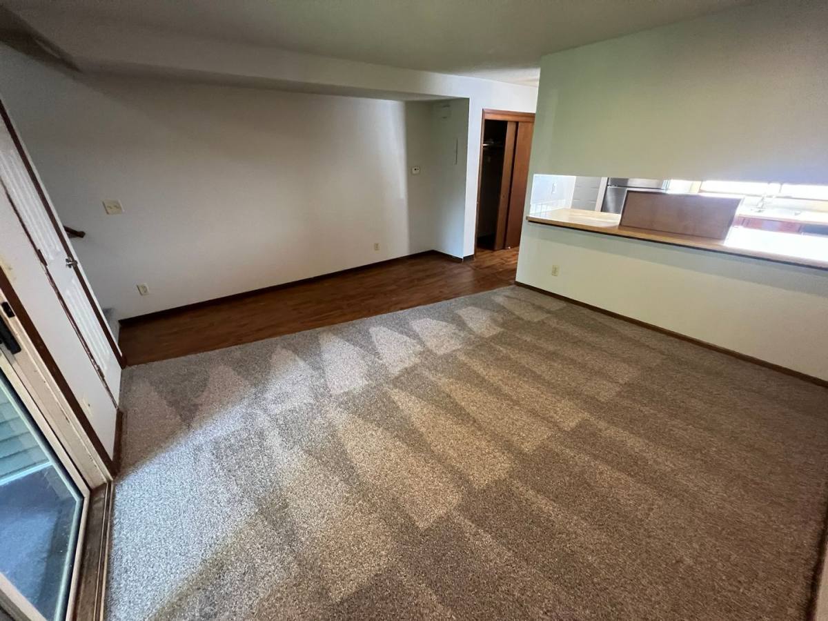 Townhouse for rent at 3222 Lincoln Way, Ames, IA 50014
