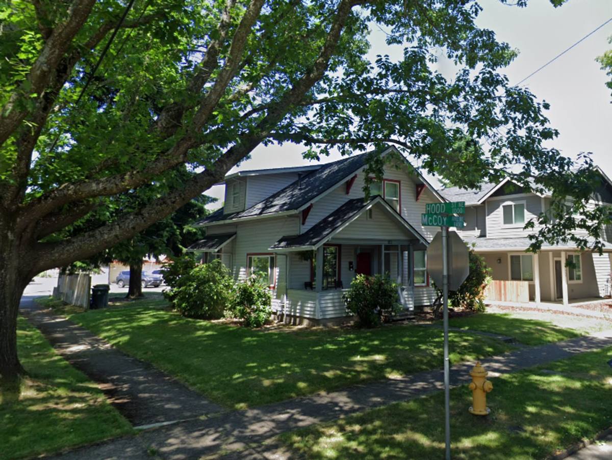 House for rent at 1409 McCoy Ave NE, Salem, OR 97301