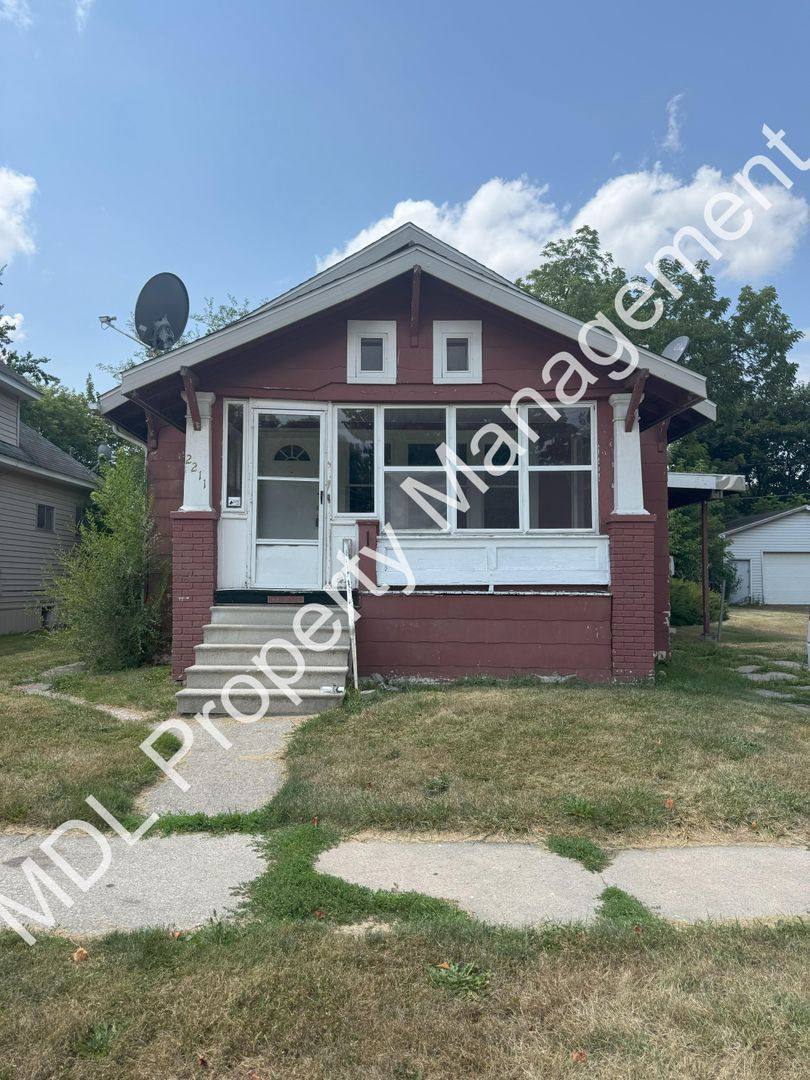 House for rent at 2211 Benjamin, Saginaw, MI 48602