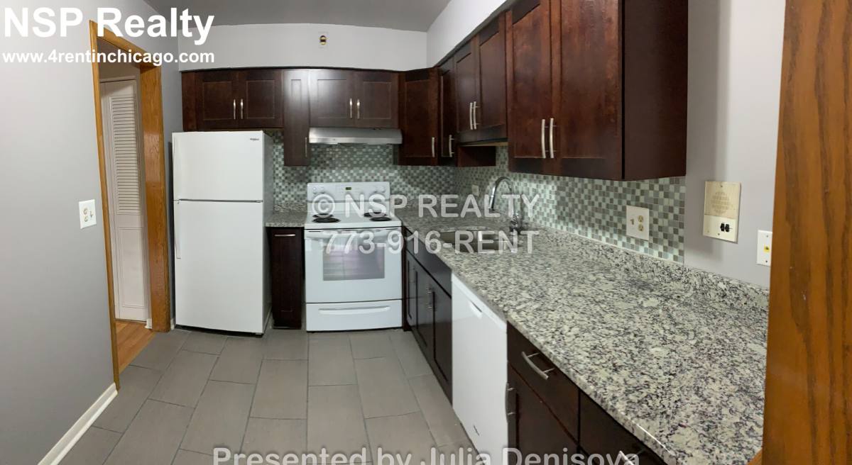 Apartment for rent at 1004 S River Rd #101, Des Plaines, IL 60016