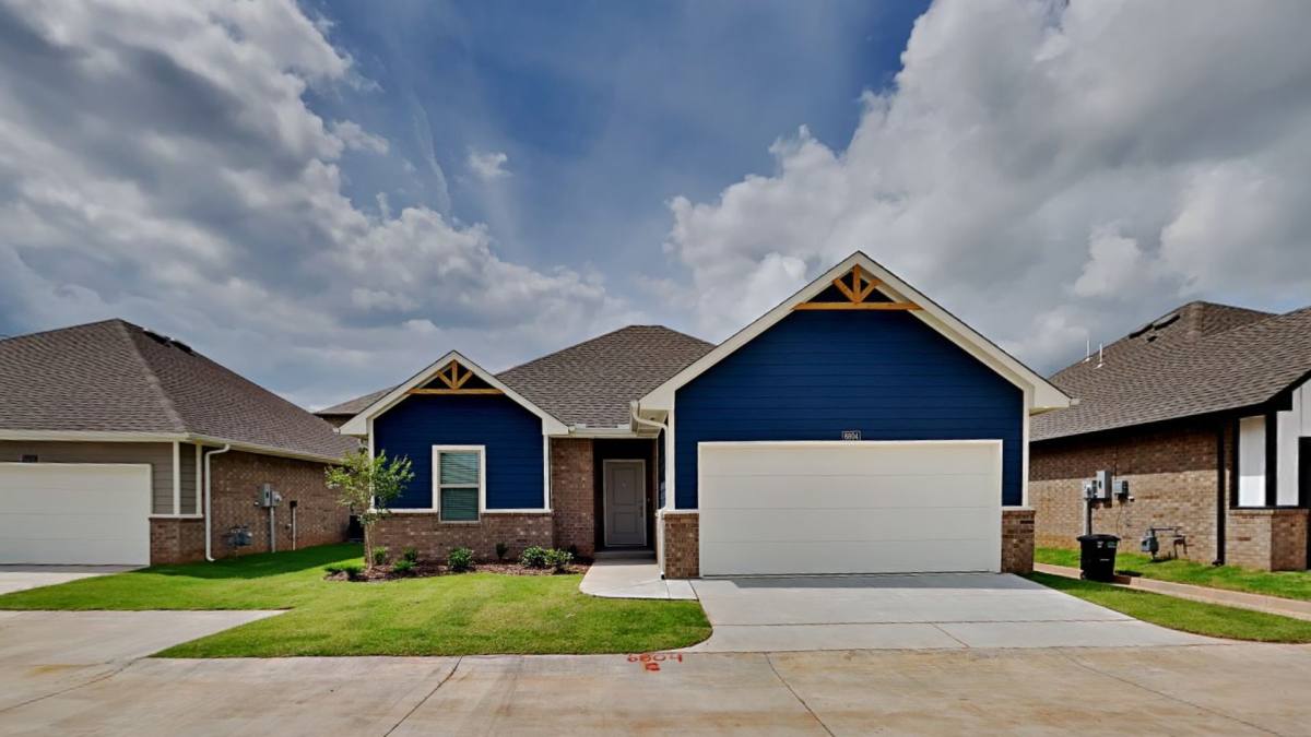 House for rent at 6804 Labelle Dr, Oklahoma City, OK 73132