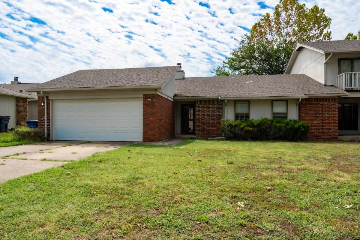 Apartment for rent at 7128 7130 S Darlington Ave, Tulsa, OK 74136