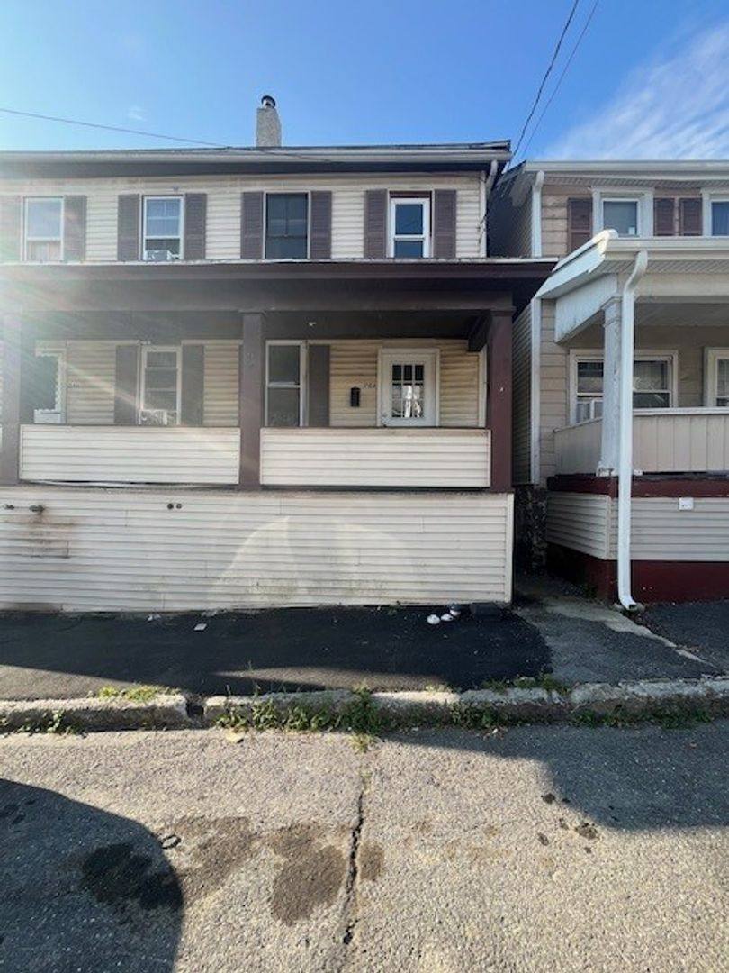 House for rent at 168 Penn St, Tamaqua, PA 18252