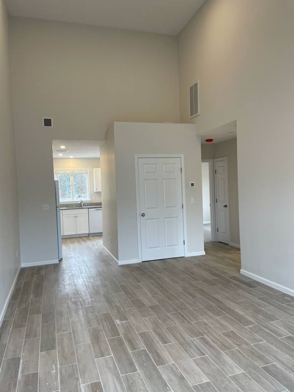 Apartment for rent at 10 Rebecca Ann Lane, East Falmouth, MA 02536