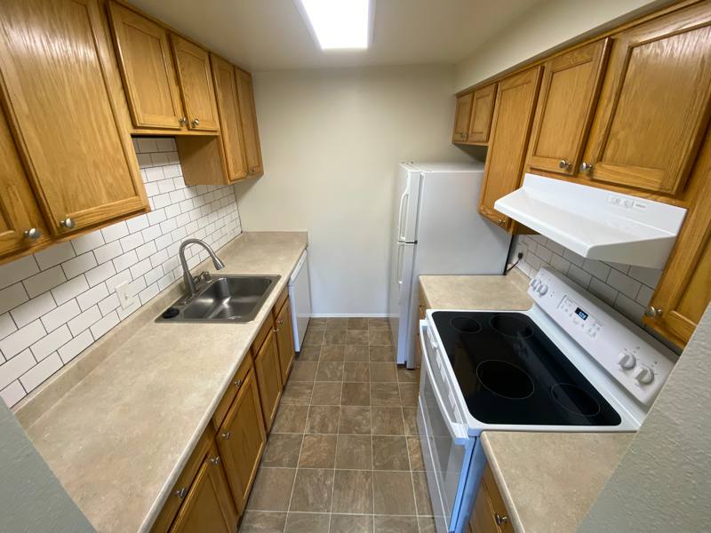 Apartment for rent at 13716 15th Ave NE #312, Seattle, WA 98125