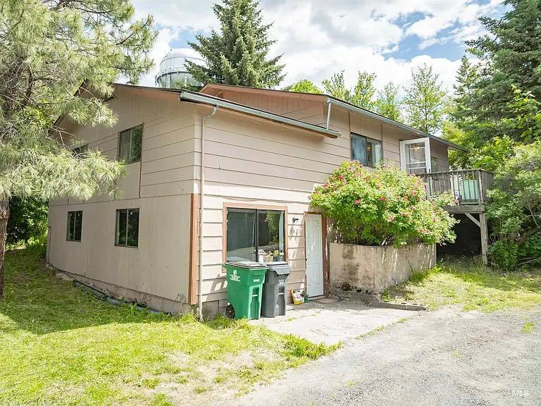 Apartment for rent at 940 Vandal Dr 942, Moscow, ID 83843