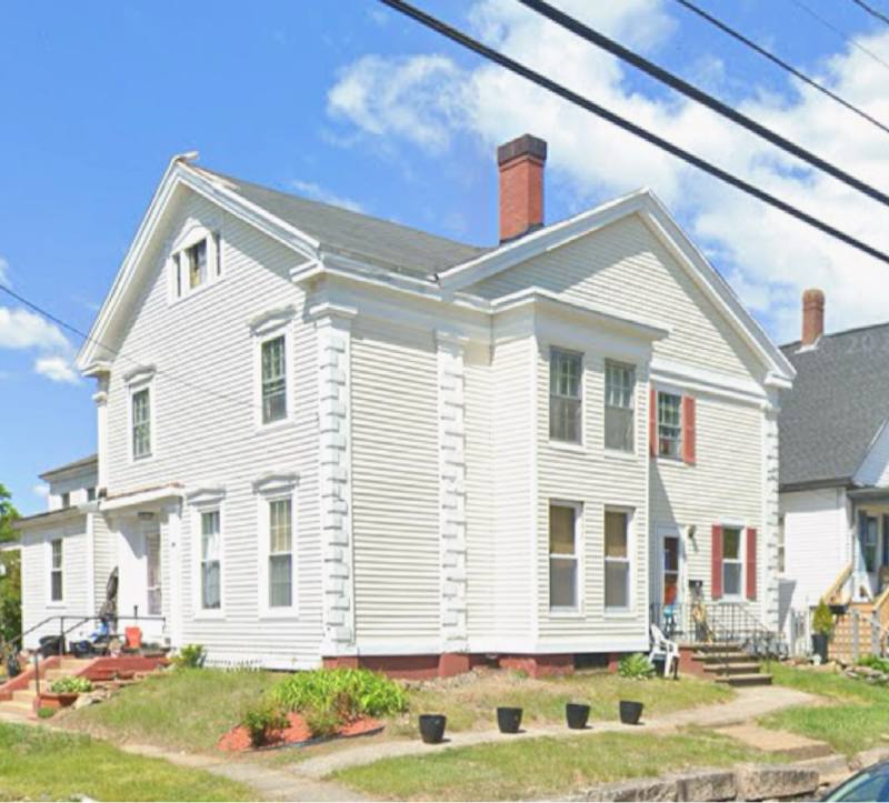 Apartment for rent at 289 Main St #A, Somersworth, NH 03878