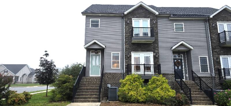 Townhouse for rent at 990 Brewington Dr, Forest, VA 24551