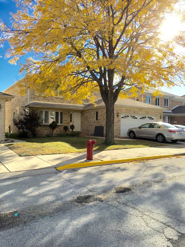 House for rent at 6517 W Belle Plaine Ave, Chicago, IL 60641