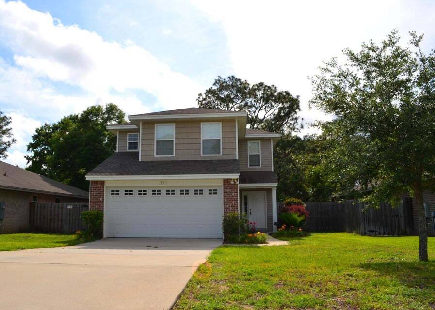 House for rent at 71 10th St, Shalimar, FL 32579