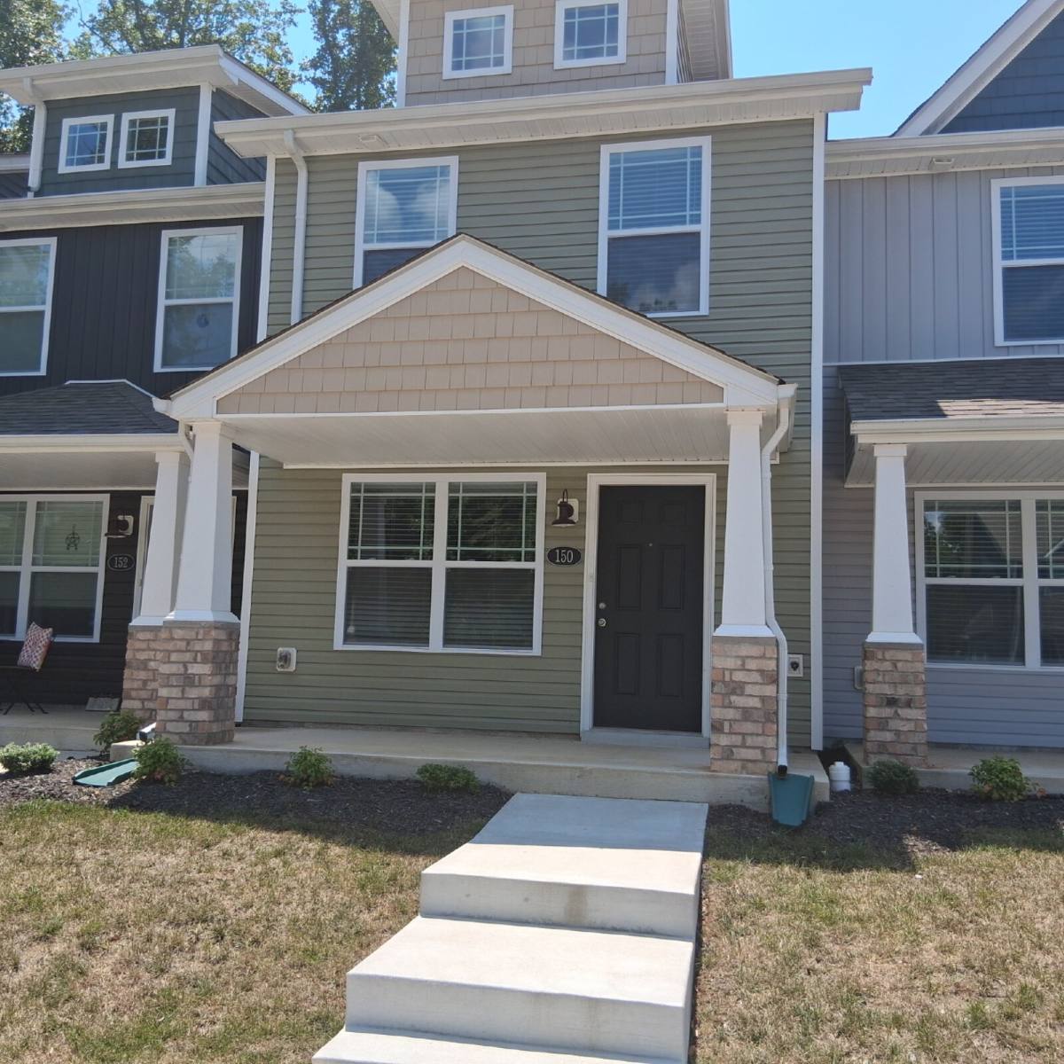 Townhouse for rent at 150 Davis Ridge Lane, Clarksville, TN 37040