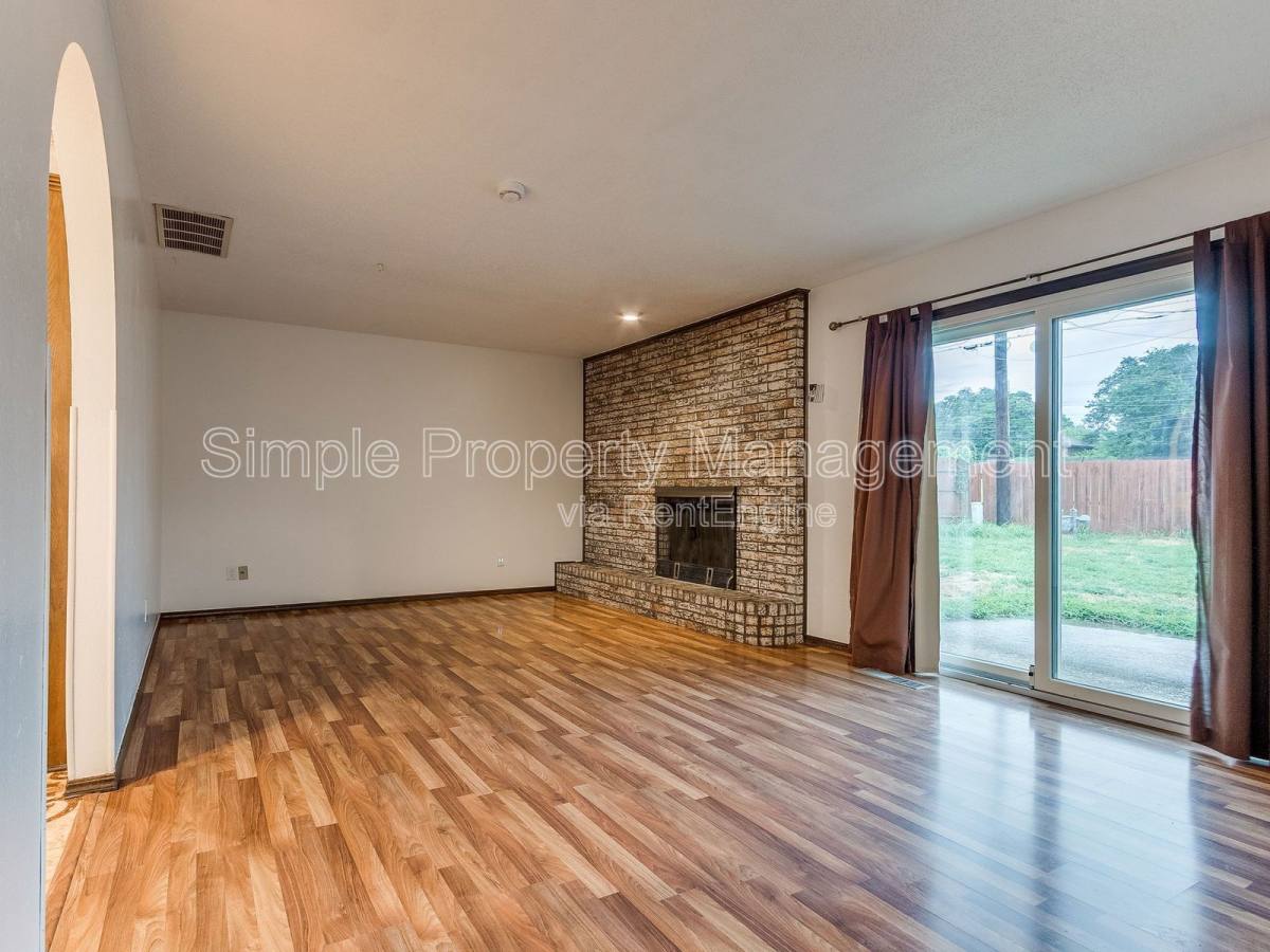 House for rent at 2604 Brenda Ave, Bethany, OK 73008