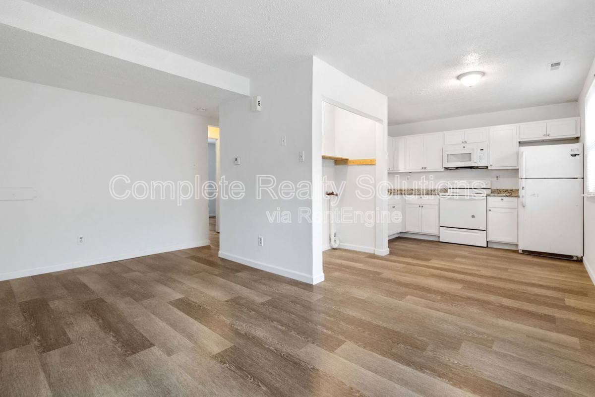Apartment for rent at 318 Mount Everest Dr #C, Fenton, MO 63026