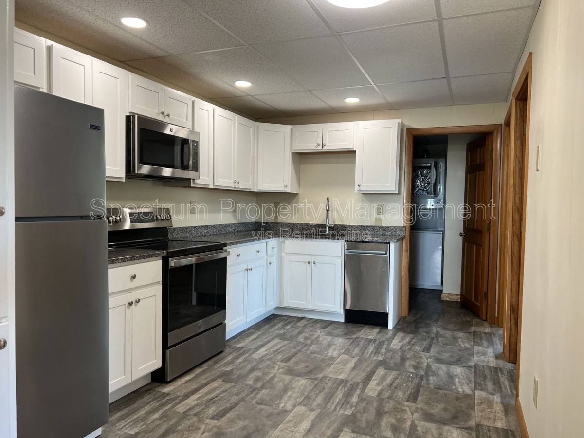 Apartment for rent at 146 Kennedy Memorial Dr #1, Waterville, ME 04901