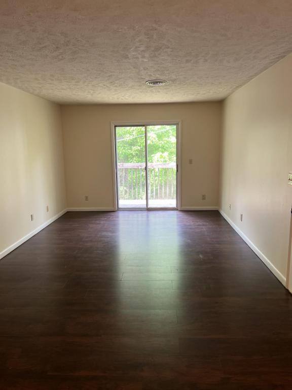Apartment for rent at 329 Boyd St #15, Rogersville, TN 37857