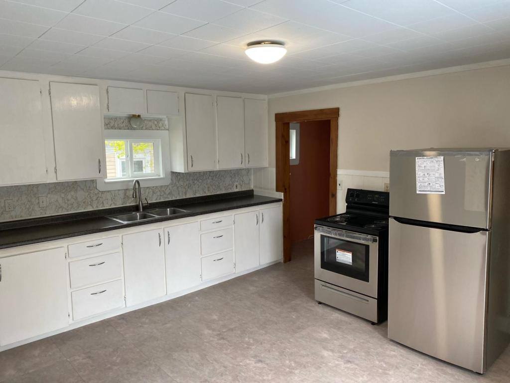 Apartment for rent at 20 James St #2, Auburn, ME 04210