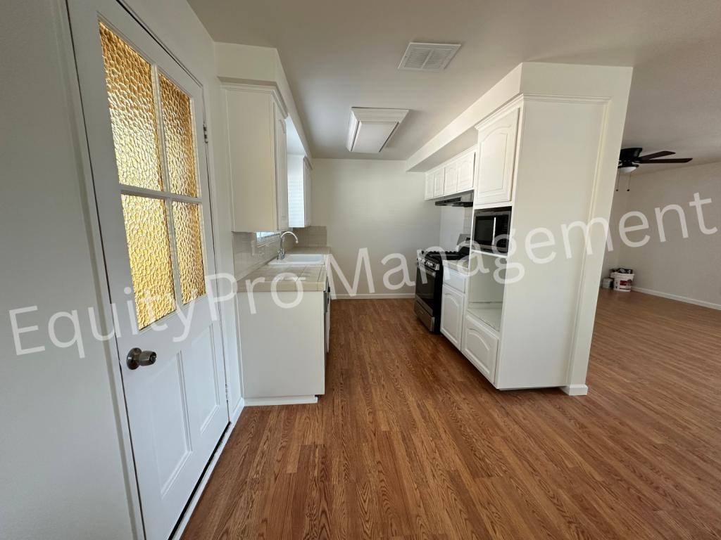 Apartment for rent at 2732 Brea Blvd #D, Fullerton, CA 92835