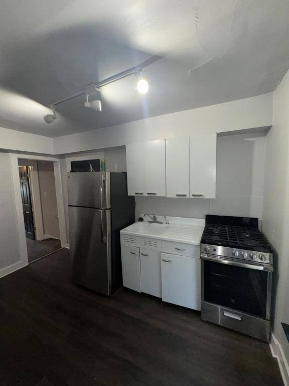 House for rent at 172 Kinsey Ave #1, Cincinnati, OH 45219