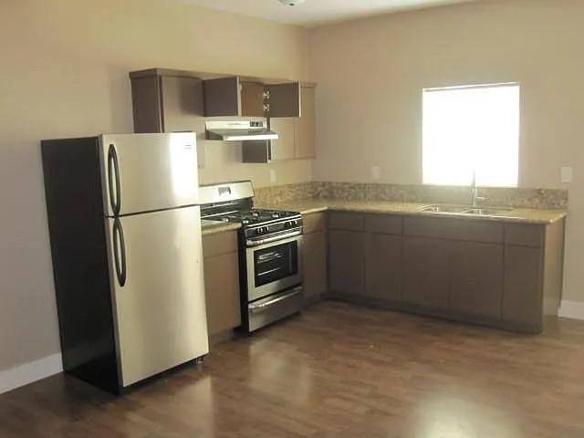 Apartment for rent at 104 N Calaveras St #12, Fresno, CA 93701