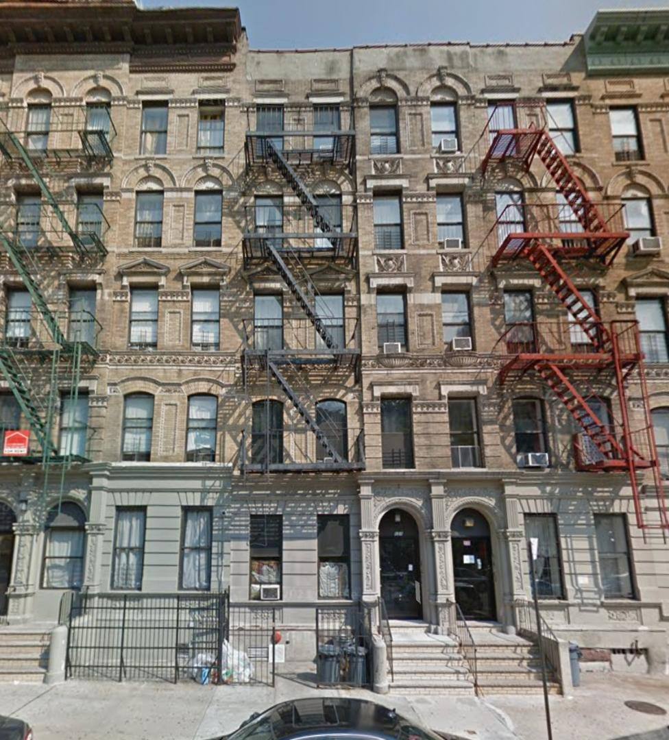 Apartment for rent at 608 St Nicholas Ave #5R, New York, NY 10030