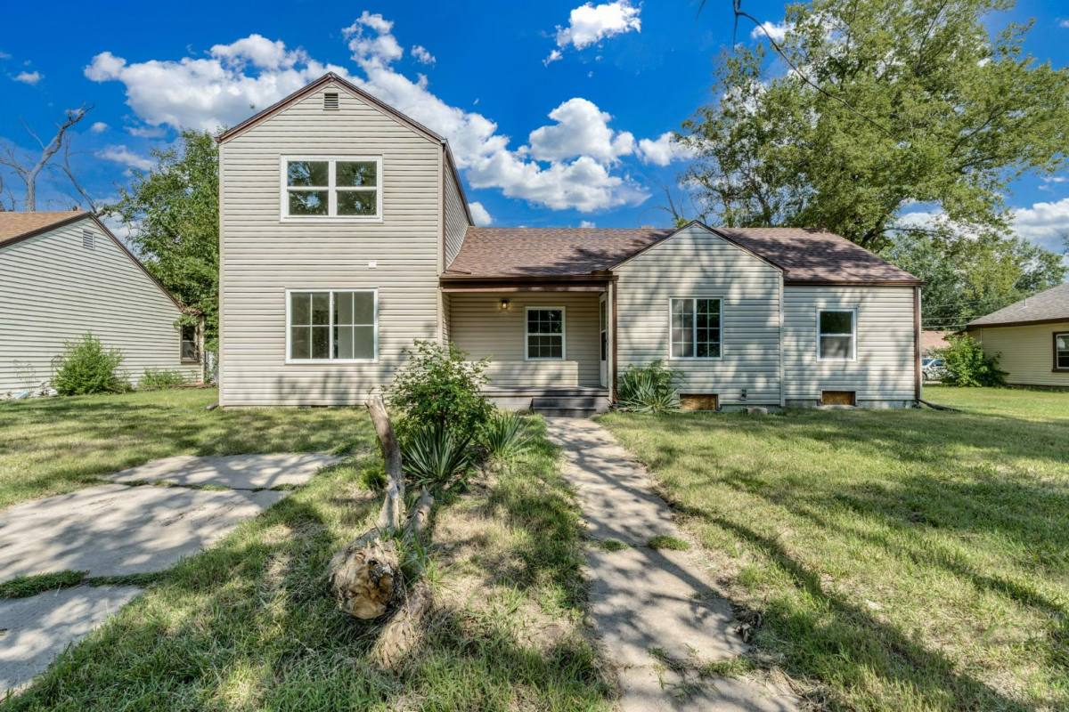 House for rent at 1922 N Payne Ave #1922, Wichita, KS 67203