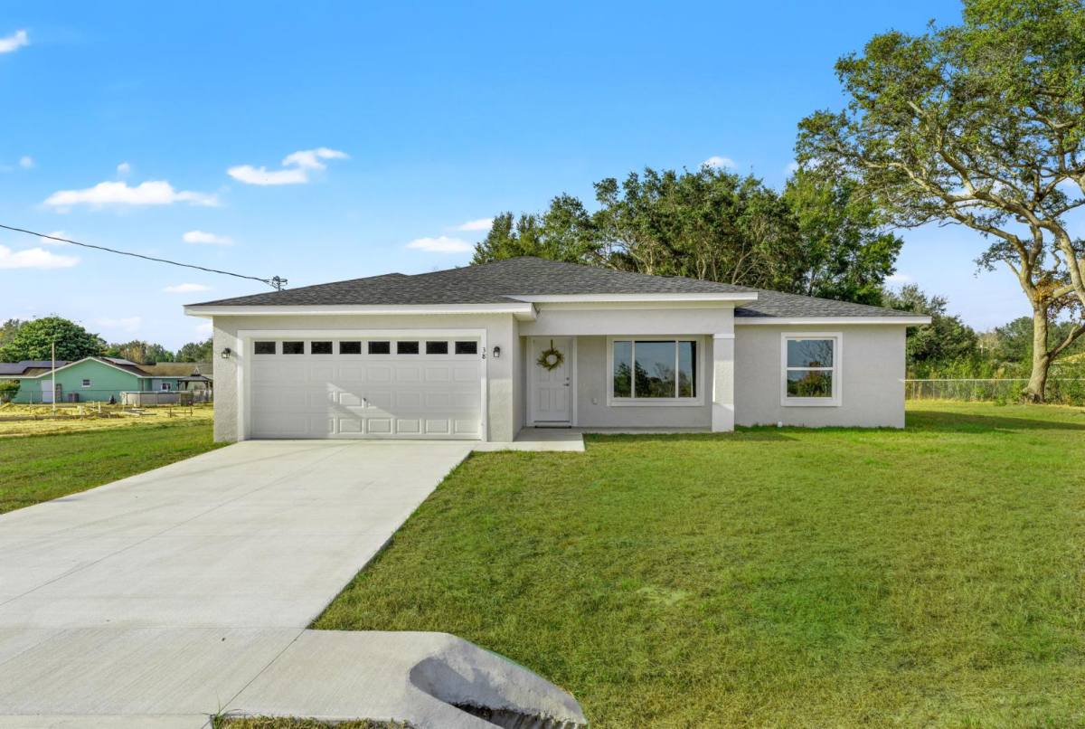 House for rent at 5 Malauka Loop Track #5 Radial Tra, Ocklawaha, FL 32179