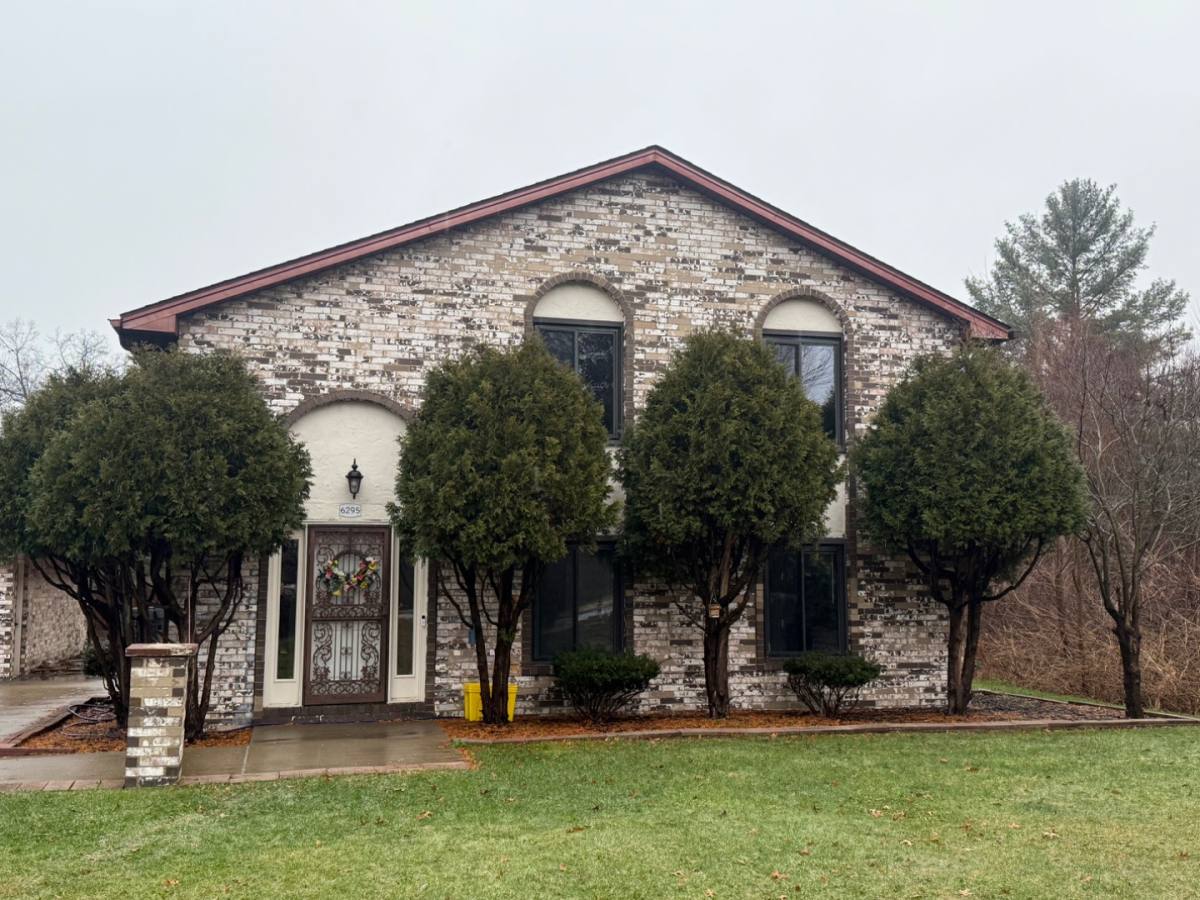 Apartment for rent at 6295 Saint Andrews Dr, Canfield, OH 44406